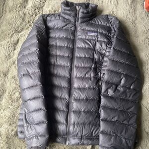 Patagonia Women's Black Puffer (Down Sweater)